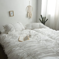 Pleated bow detail bedding set