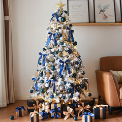 Christmas Tree-Moly