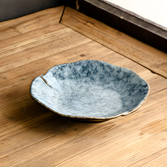 Maru Folded Ceramic Plates