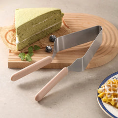 Marina Cake Slicer