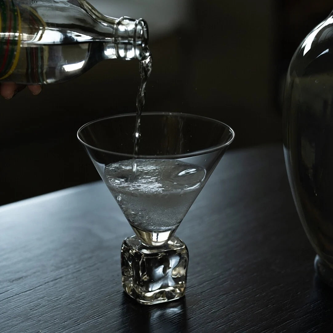 Clear glass wine cup with ice-cube base, designed by TRLab Shop, showcasing a modern and elegant tableware piece.
