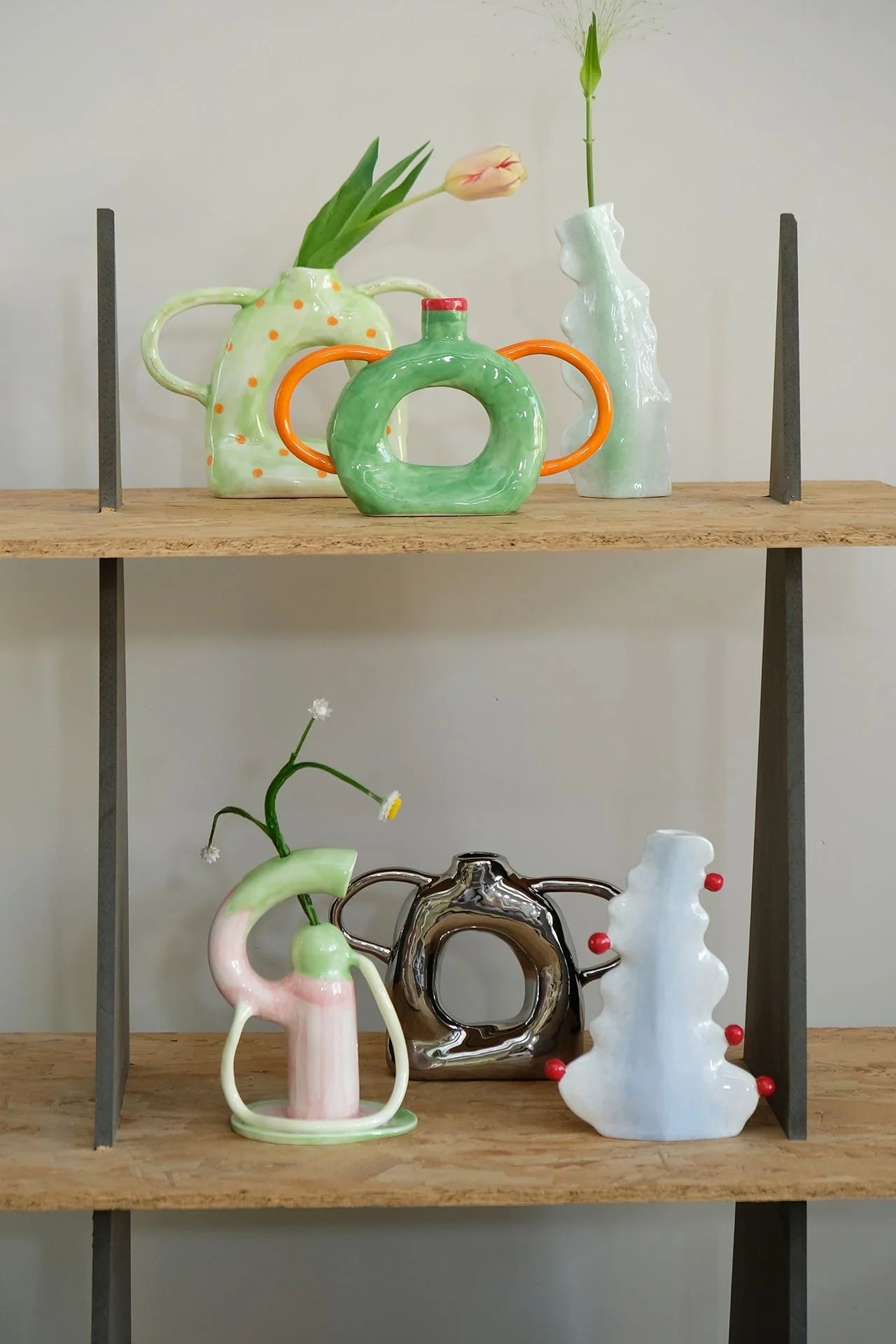 Ceramic Donut Twin-Handled Vase - TRLab Shop