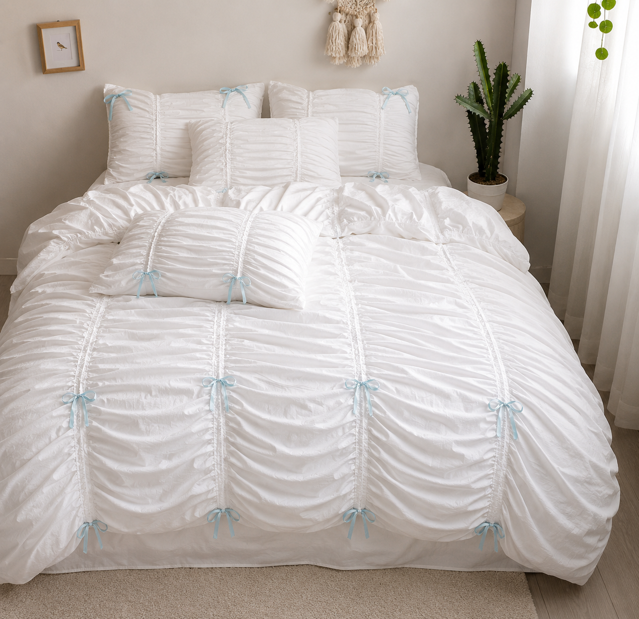 Pleated bow detail bedding set