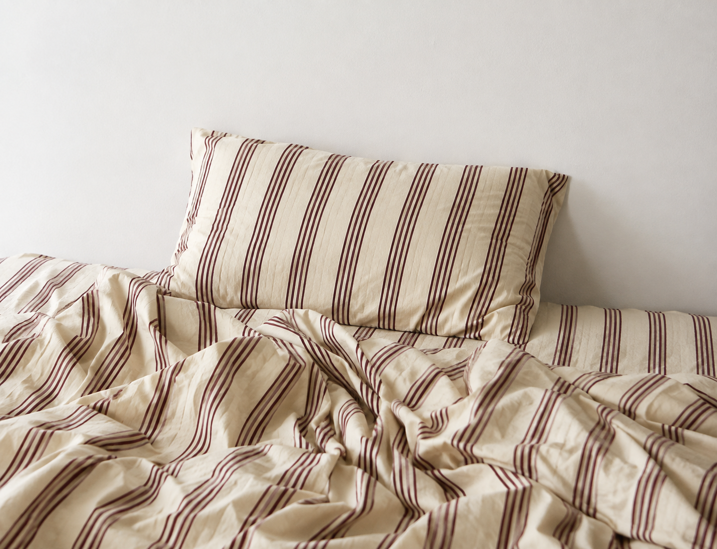 Sunday stripe cotton pillowcase