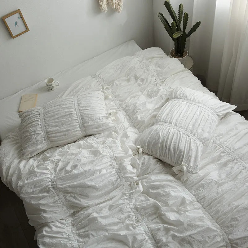 Pleated bow detail bedding set