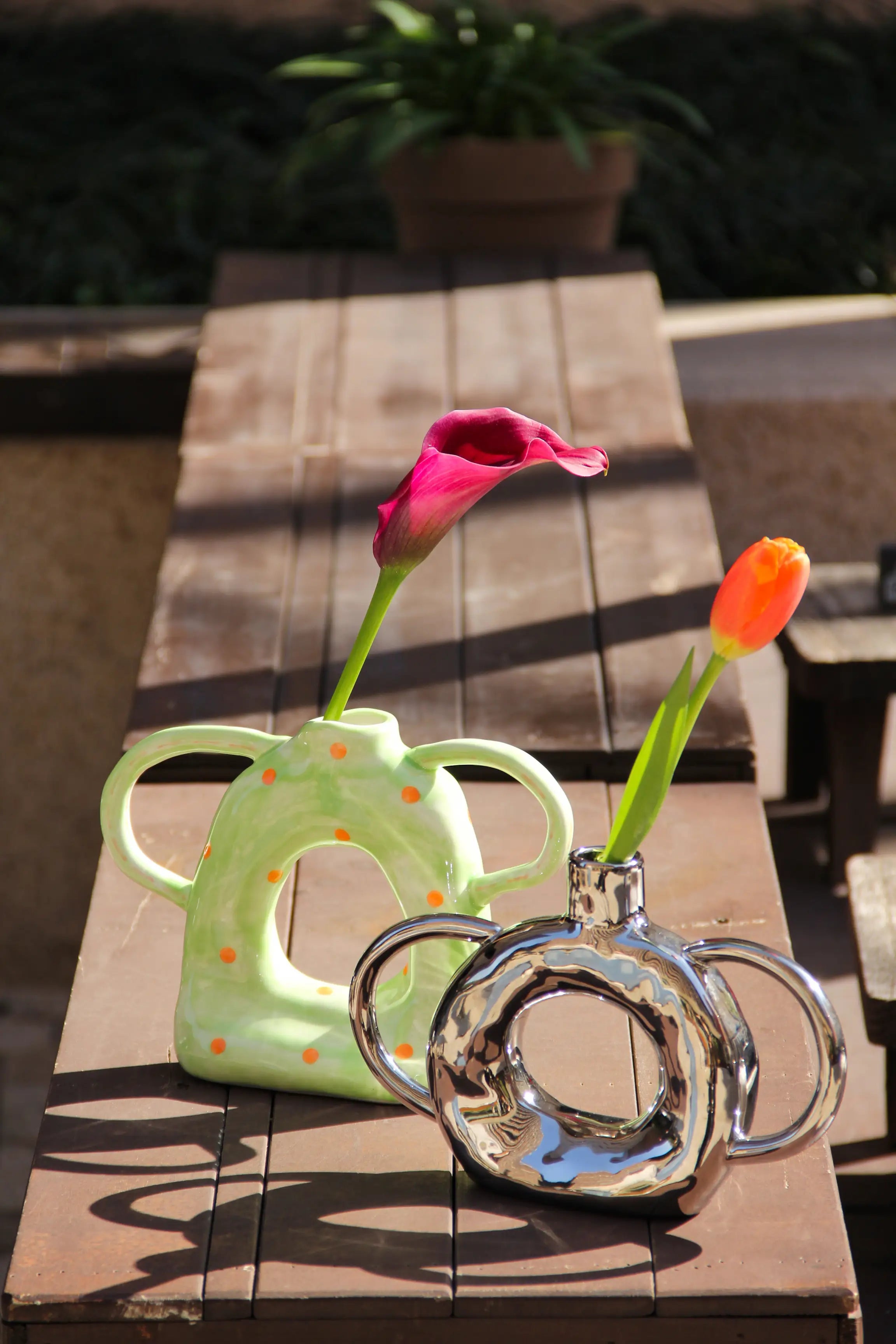 Ceramic Donut Twin-Handled Vase - TRLab Shop