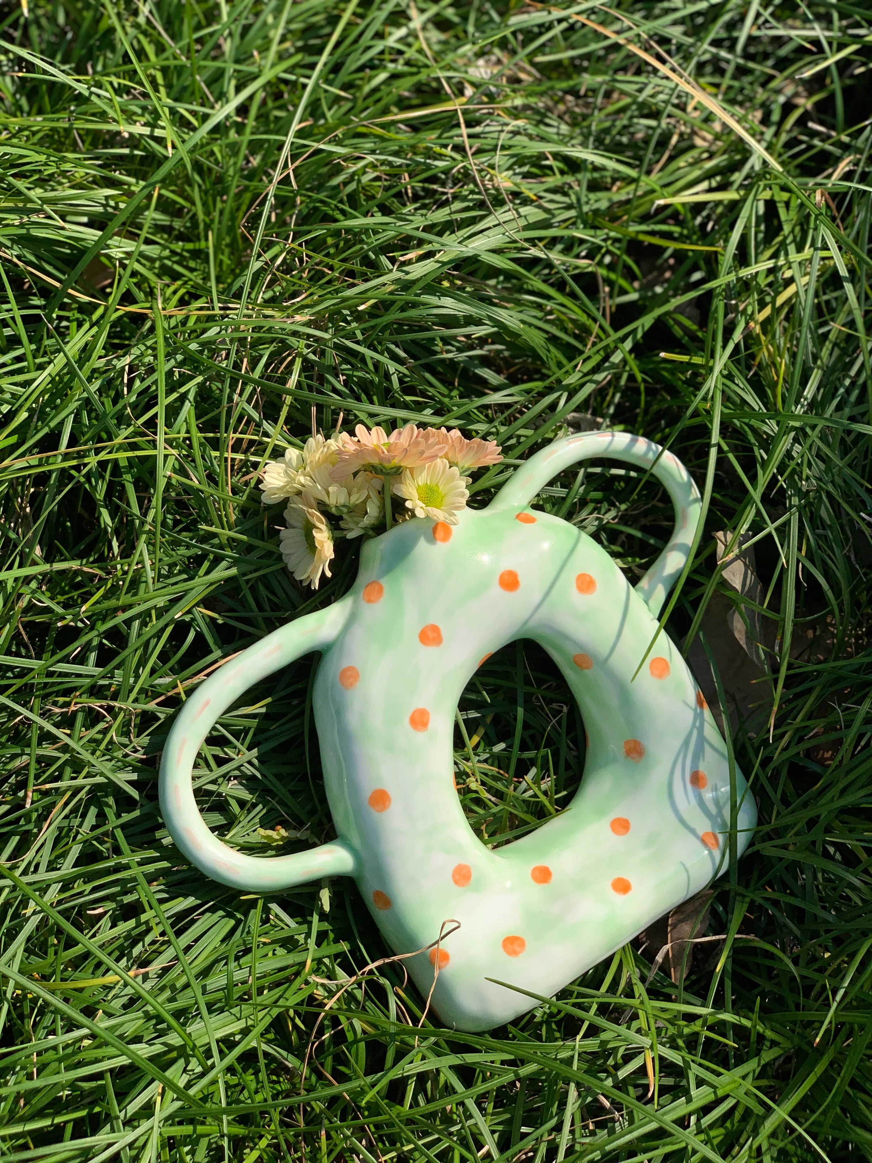 Ceramic Donut Twin-Handled Vase - TRLab Shop