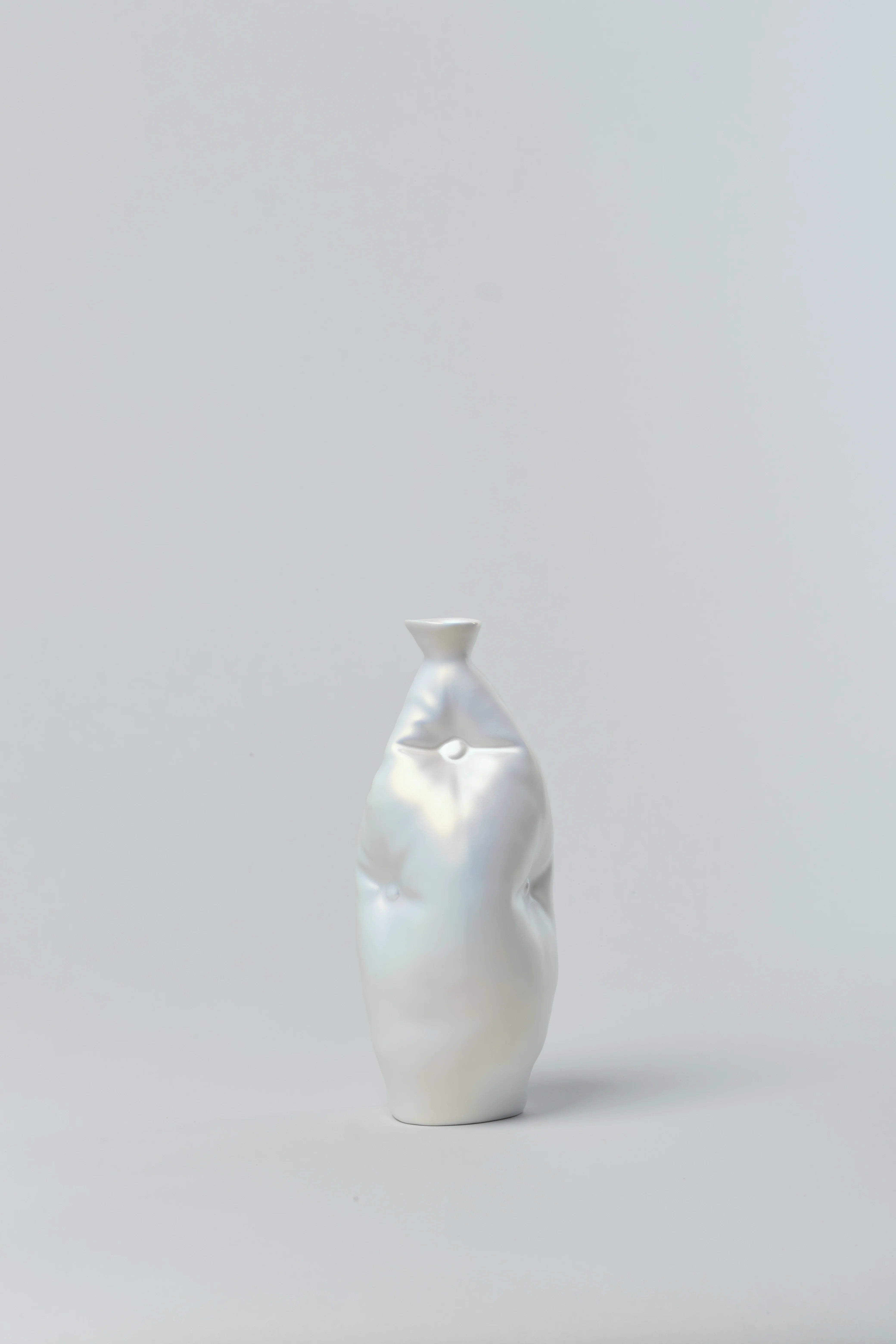 Ceramic Art Classic Pillow Vase - TRLab Shop