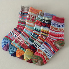 Women's Heart Knit Crew Socks