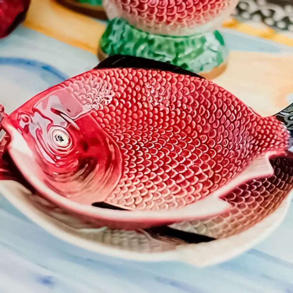 Bordallo Pinheiro Fish deep plate 24x21 cm. - 9.44x8.26 in. - Buy now on ShopDecor - Discover the best products by BORDALLO PINHEIRO design