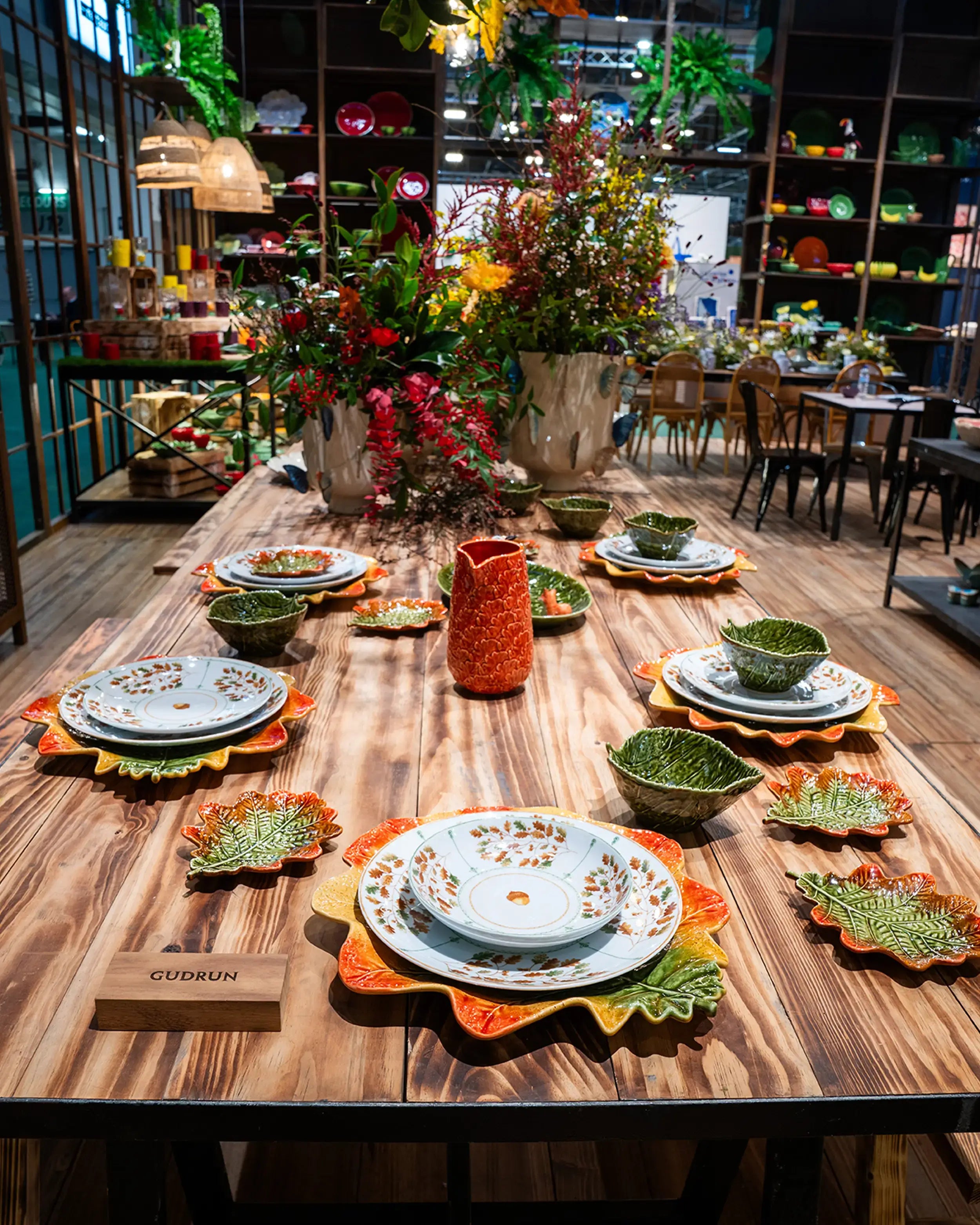 Bordallo Pinheiro Gudrun charger plate - Buy now on ShopDecor - Discover the best products by BORDALLO PINHEIRO design