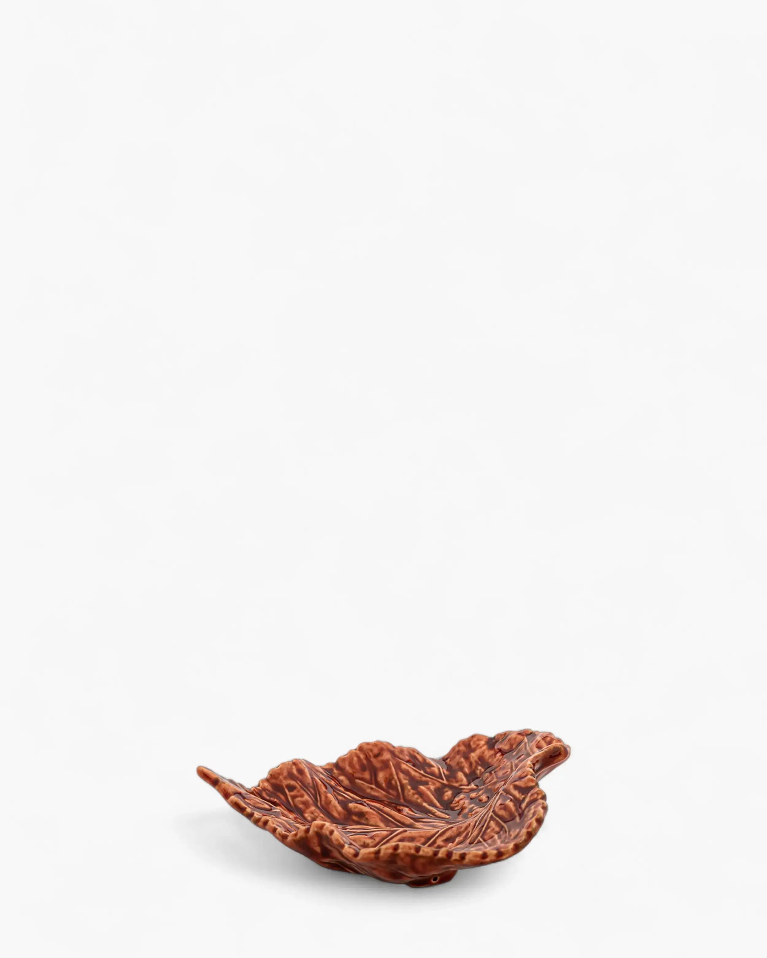 Bordallo Pinheiro Gudrun small birch leaf plate - Buy now on ShopDecor - Discover the best products by BORDALLO PINHEIRO design