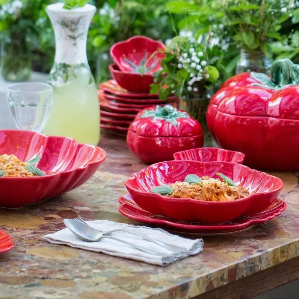 Bordallo Pinheiro Tomate pasta plate - Buy now on ShopDecor - Discover the best products by BORDALLO PINHEIRO design