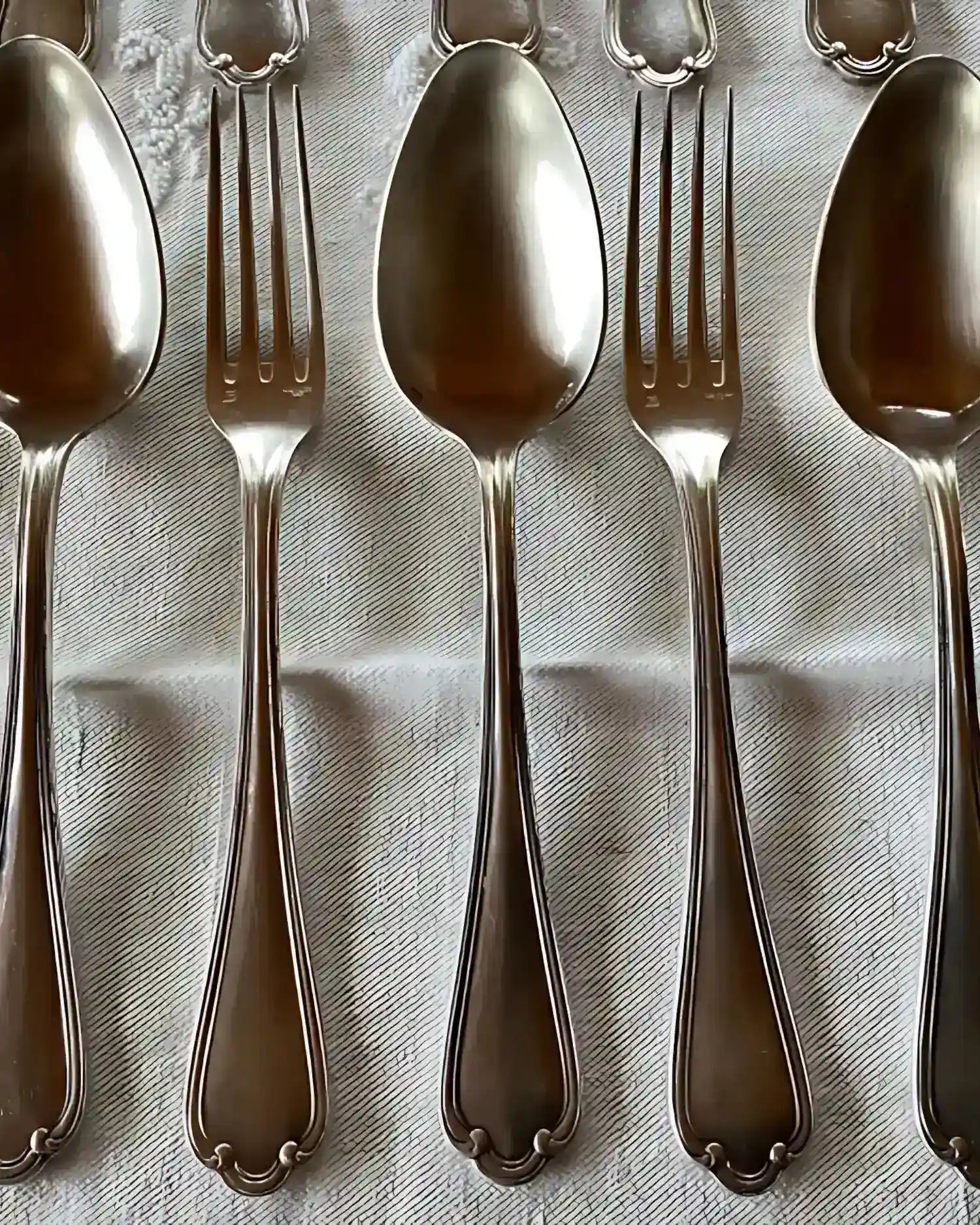 Ercuis Sully 24-piece cutlery set silver plated - Buy now on ShopDecor - Discover the best products by ERCUIS design