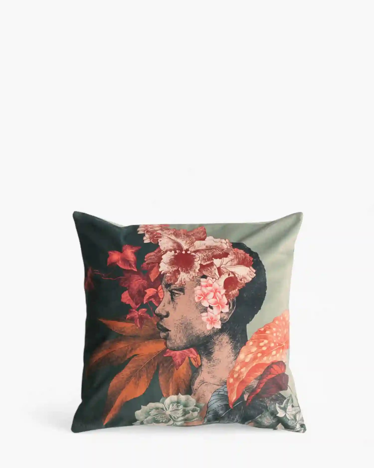 Ibride Boucan velvet cushion Déesse - Buy now on ShopDecor - Discover the best products by IBRIDE design
