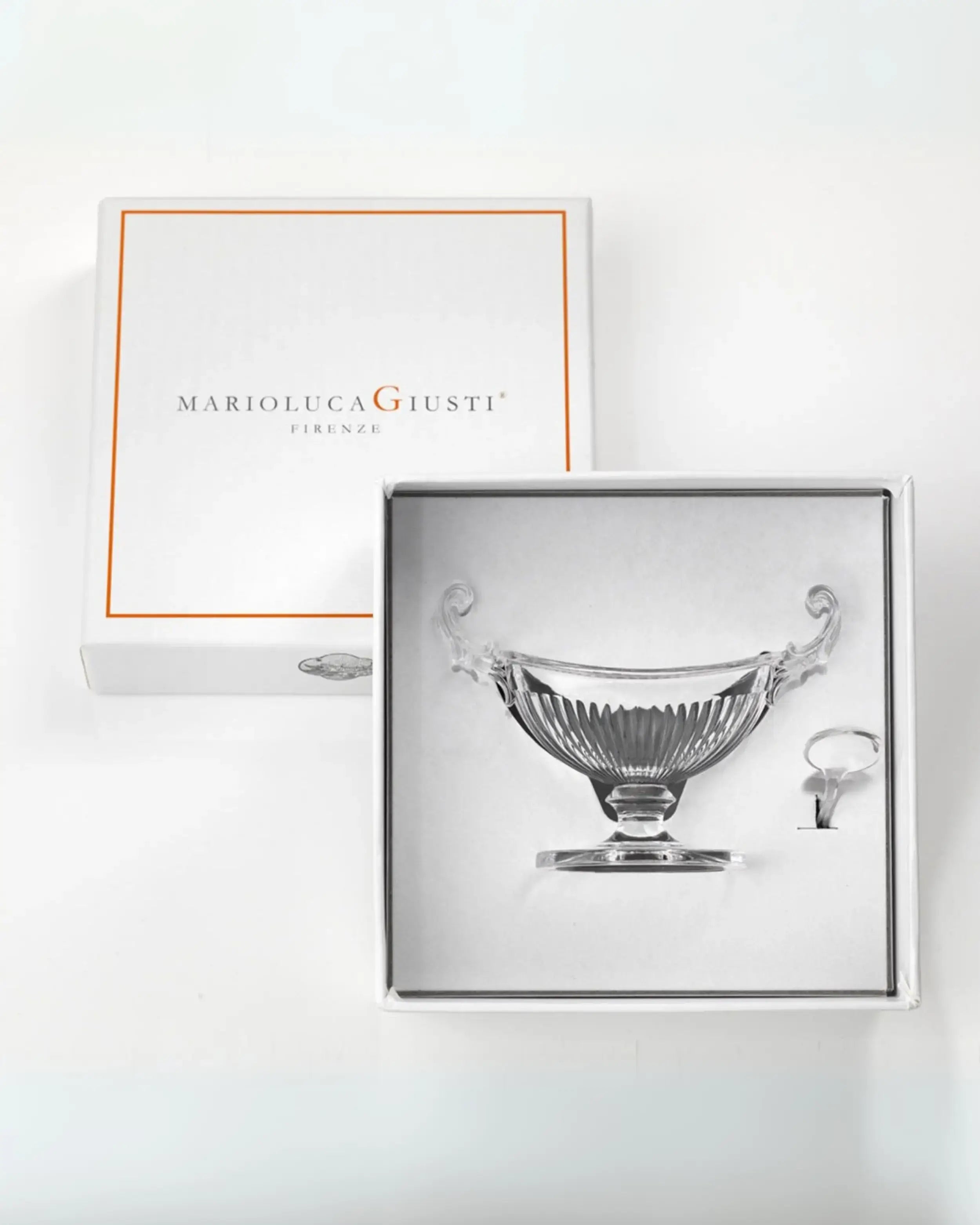 Mario Luca Giusti Casanova salt shaker - Buy now on ShopDecor - Discover the best products by MARIO LUCA GIUSTI design