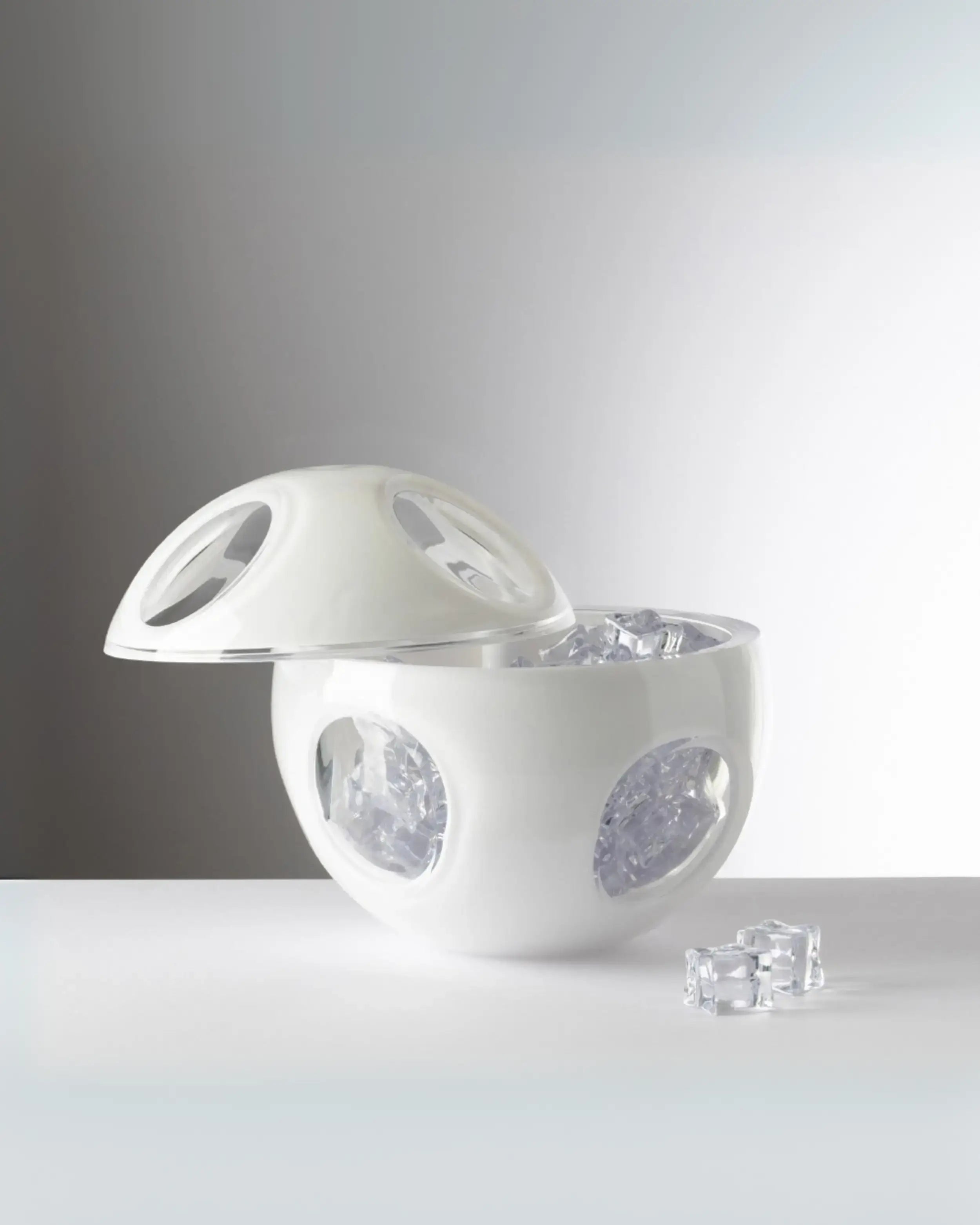 Mario Luca Giusti Sputnik ice bucket - Buy now on ShopDecor - Discover the best products by MARIO LUCA GIUSTI design