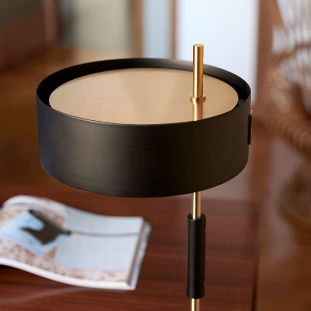 OLuce 1953 243 table lamp by Ostuni & Forti - Buy now on ShopDecor - Discover the best products by OLUCE design