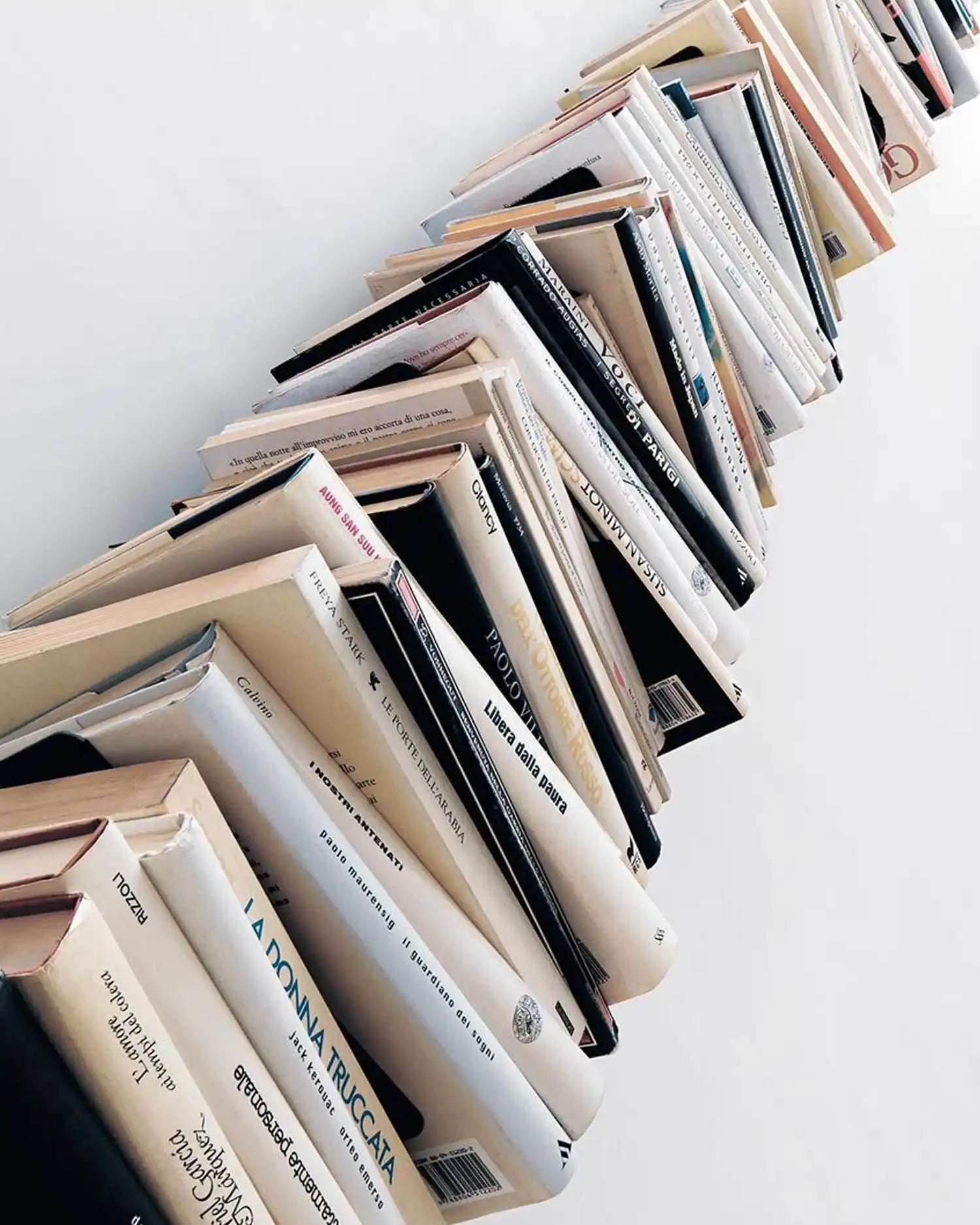 Opinion Ciatti Ptolomeo Wall vertical wall bookcase - Buy now on ShopDecor - Discover the best products by OPINION CIATTI design