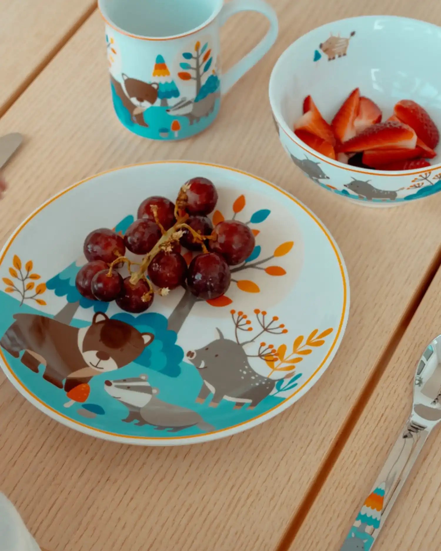 Puresigns Friends set 7 pieces children's tableware - Buy now on ShopDecor - Discover the best products by PURESIGNS design