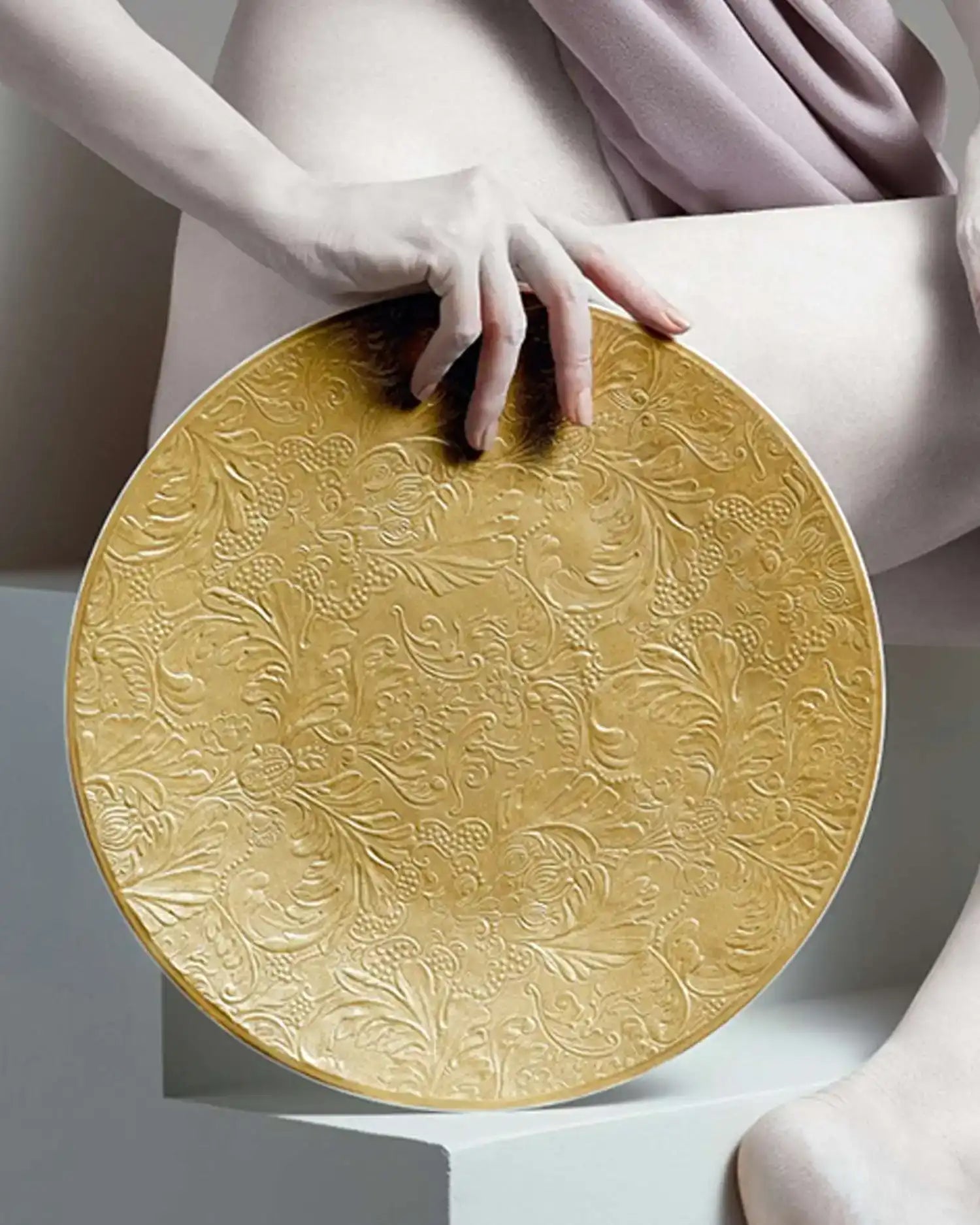 Raynaud Italian Renaissance coupe presentation plate in Limoges porcelain - Buy now on ShopDecor - Discover the best products by RAYNAUD design