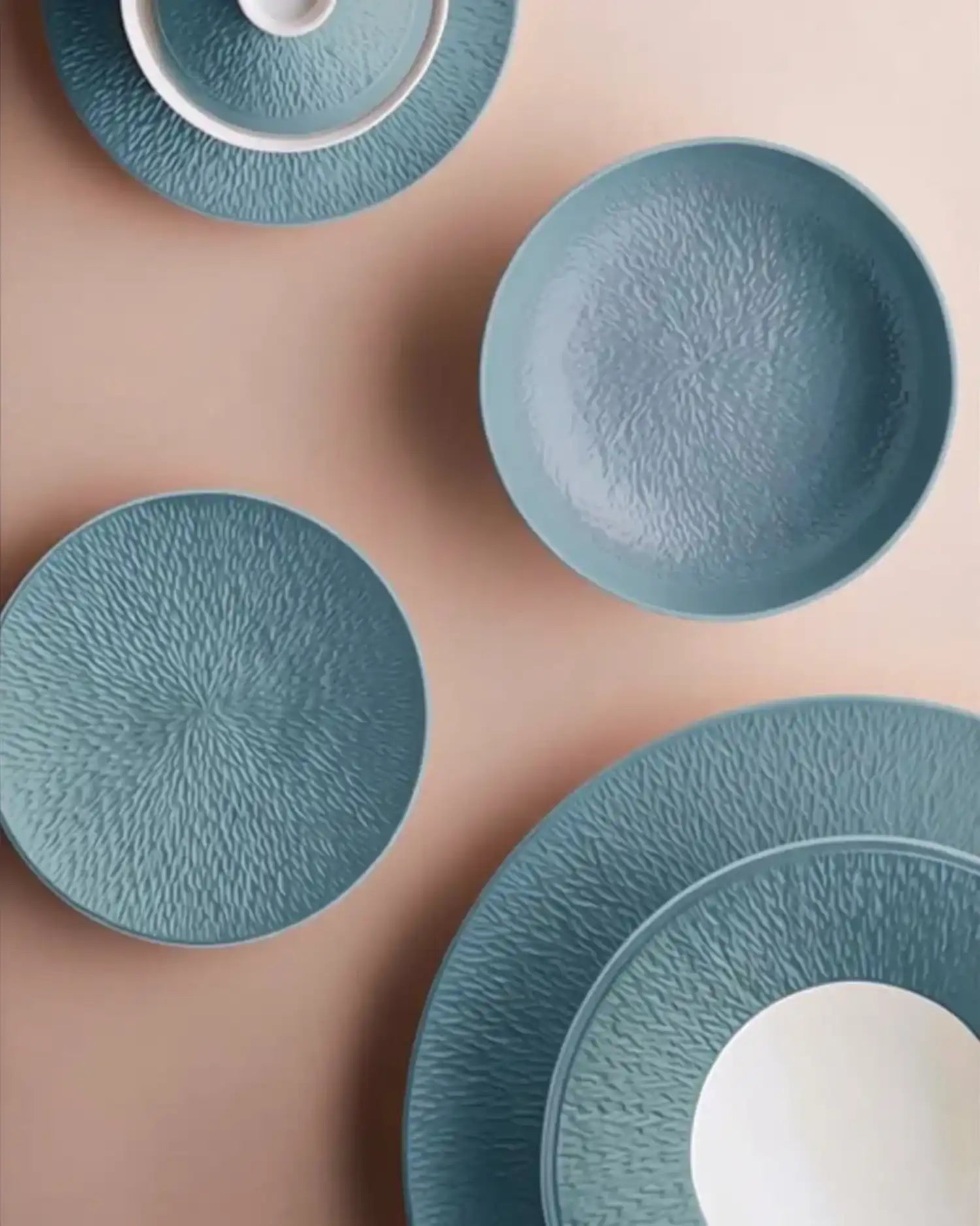 Raynaud Minéral fully engraved coupe dinner plate in Limoges porcelain with coloured decoration - Buy now on ShopDecor - Discover the best products by RAYNAUD design