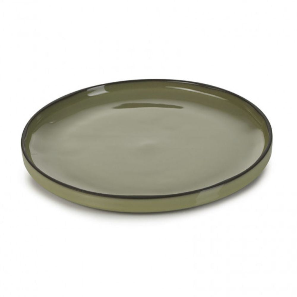Revol Caractère dessert plate diam. 21 cm. Revol Cardamom - Buy now on ShopDecor - Discover the best products by REVOL design