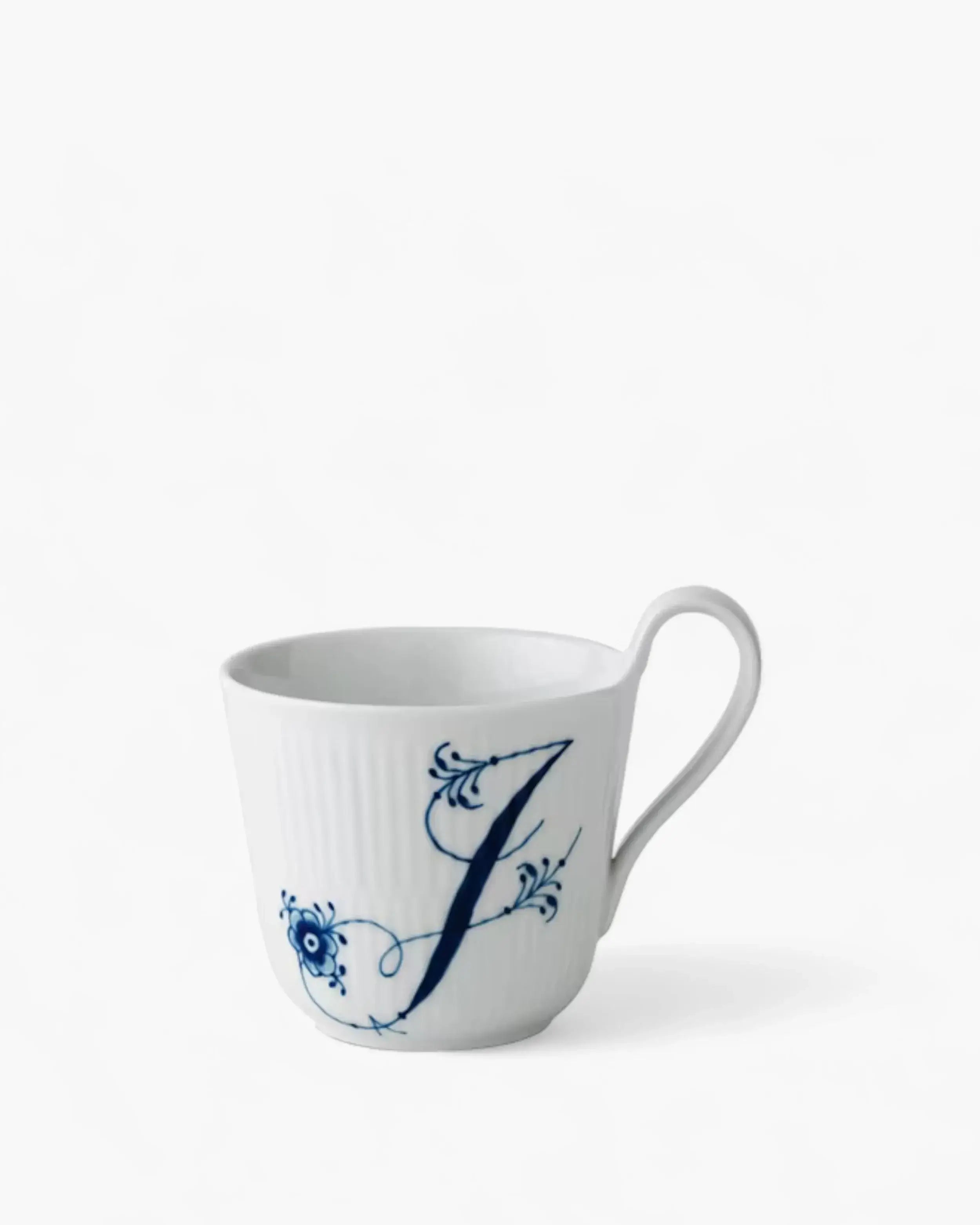 Royal Copenhagen Alphabet Collection mug 33 cl - 11 oz J - Buy now on ShopDecor - Discover the best products by ROYAL COPENHAGEN design