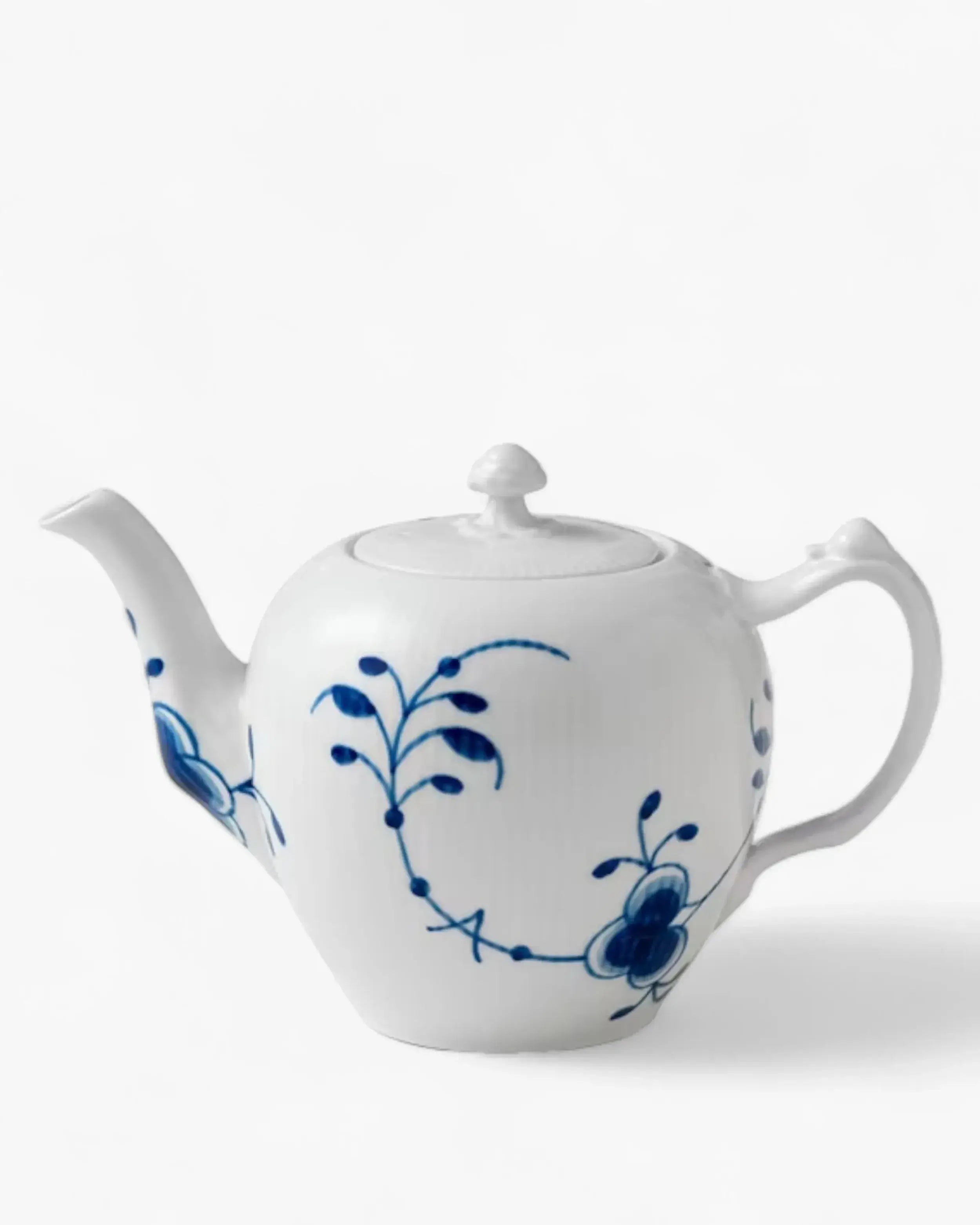 Royal Copenhagen Fluted Mega teapot 100 cl - 33.82 oz - Buy now on ShopDecor - Discover the best products by ROYAL COPENHAGEN design