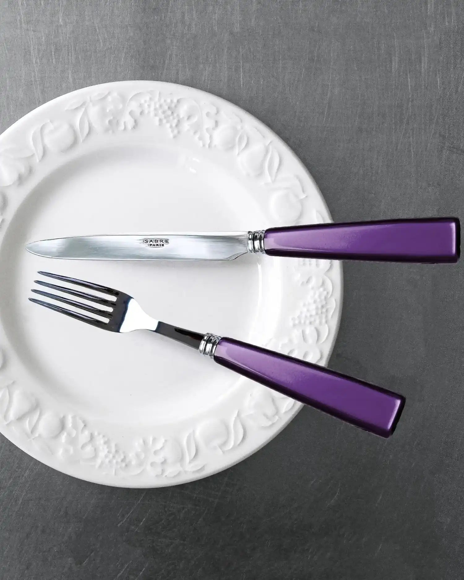 Sabre Paris Icône 24-piece stainless steel cutlery set with acrylic handles - Buy now on ShopDecor - Discover the best products by SABRE PARIS design