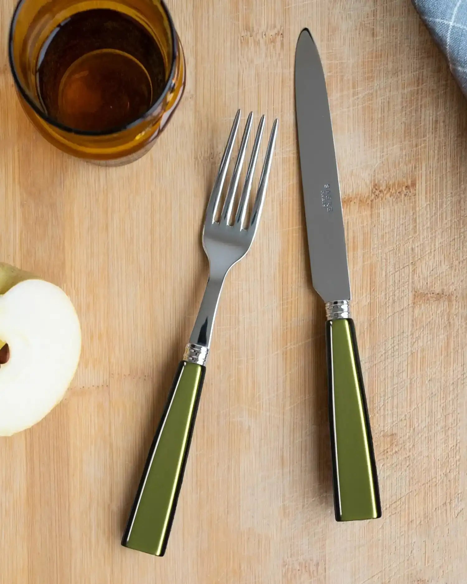 Sabre Paris Icône 24-piece stainless steel cutlery set with acrylic handles - Buy now on ShopDecor - Discover the best products by SABRE PARIS design