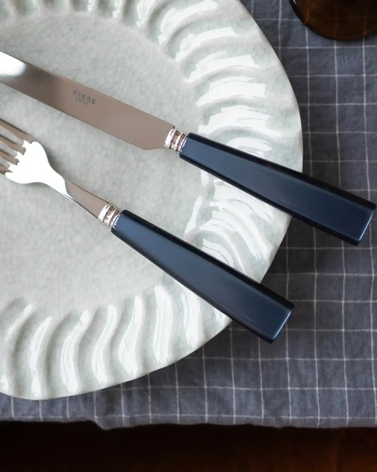 Sabre Paris Icône 5-piece stainless steel cutlery set with acrylic handles - Buy now on ShopDecor - Discover the best products by SABRE PARIS design