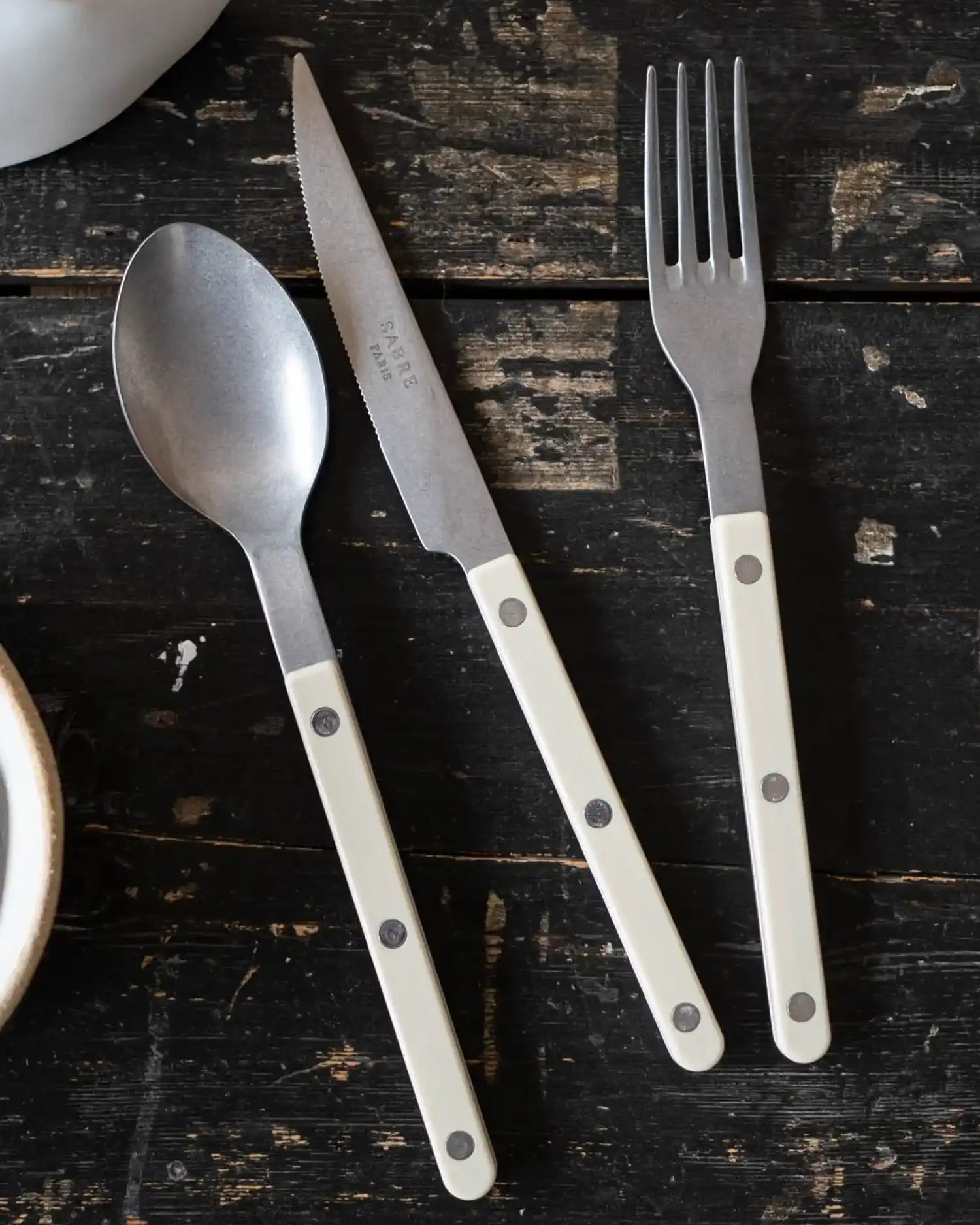 Sabre Paris Bistrot Vintage 24-piece stainless steel cutlery set with nylon handles - Buy now on ShopDecor - Discover the best products by SABRE PARIS design