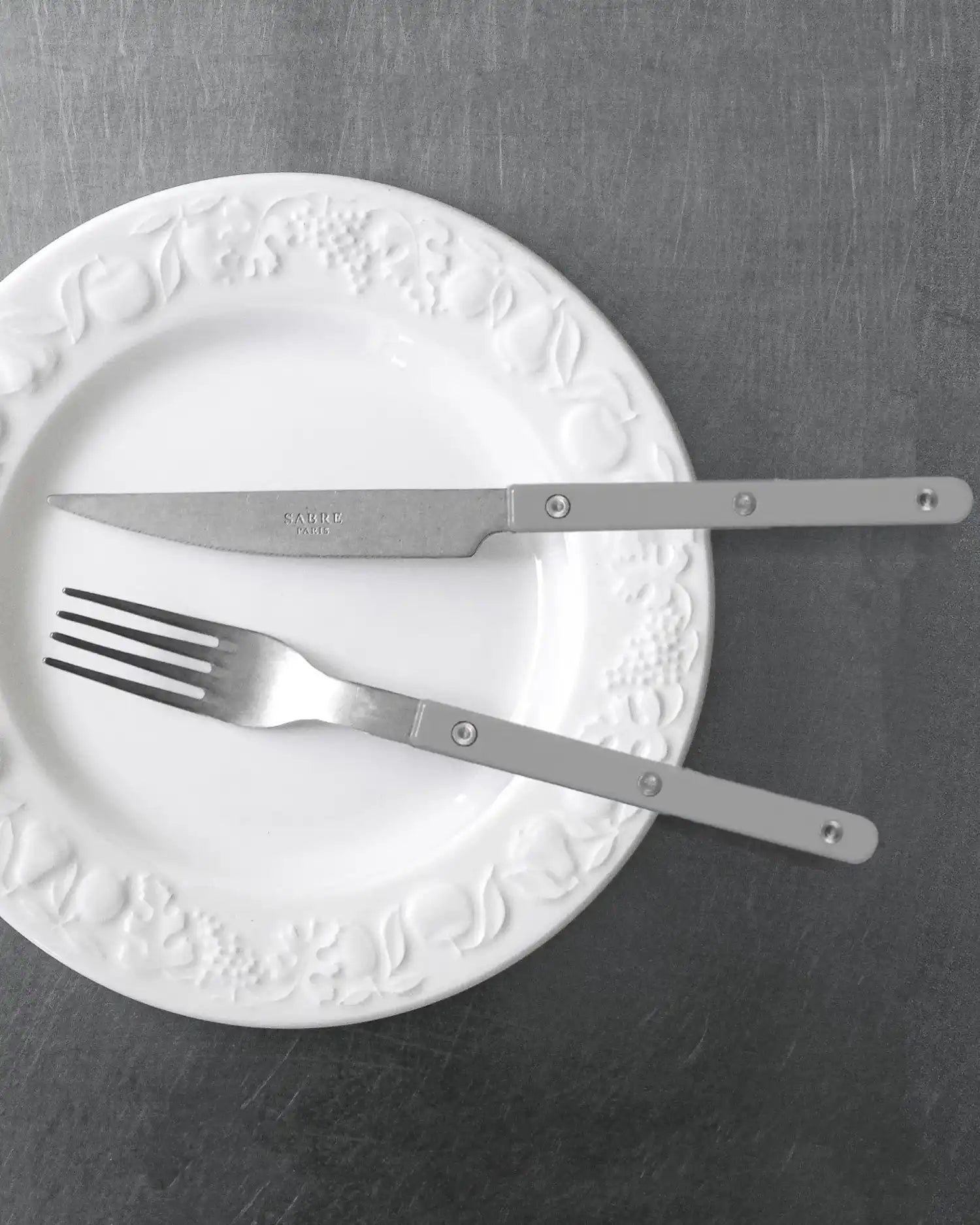 Sabre Paris Bistrot Vintage 24-piece stainless steel cutlery set with nylon handles - Buy now on ShopDecor - Discover the best products by SABRE PARIS design