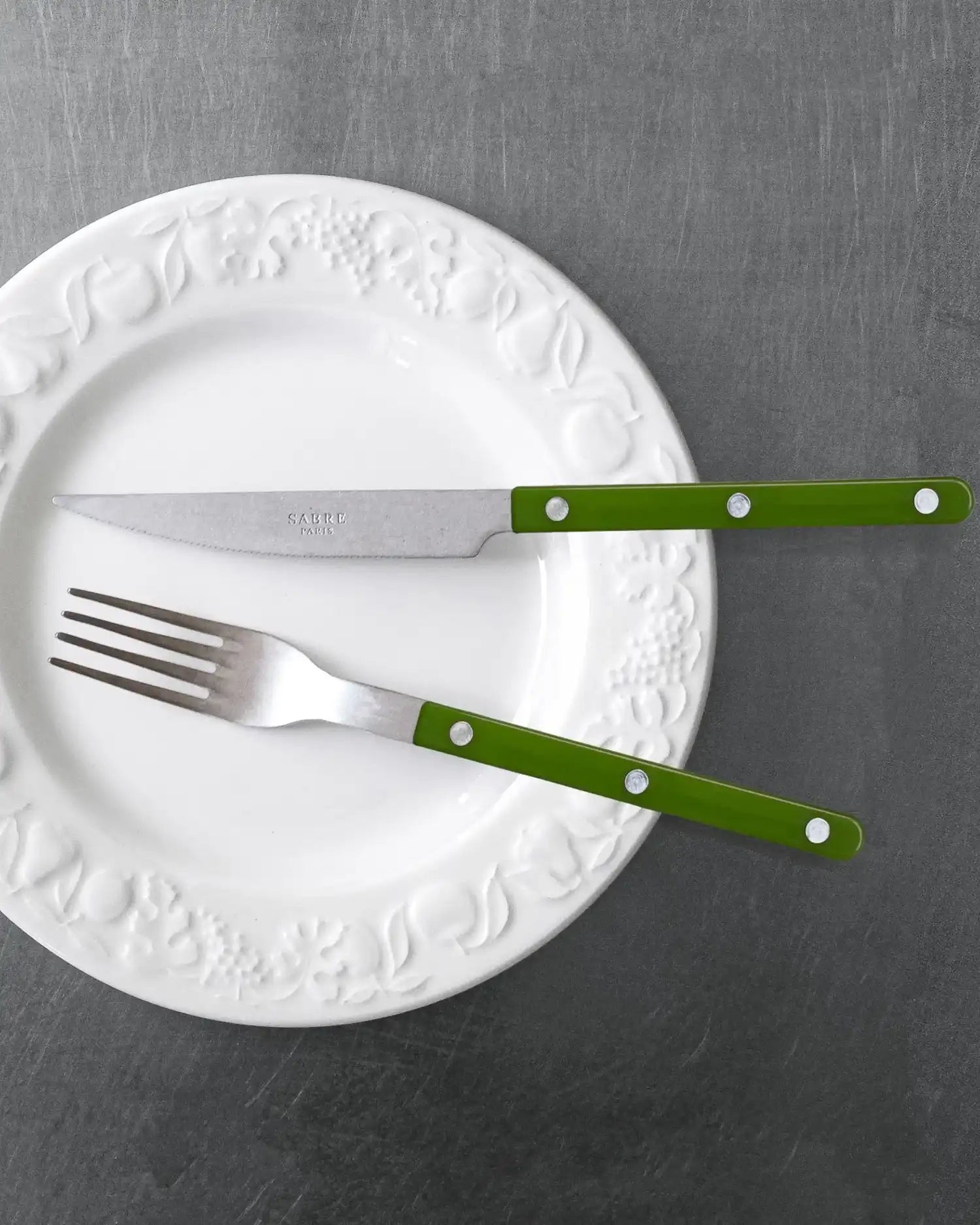 Sabre Paris Bistrot Vintage 5-piece stainless steel cutlery set with nylon handles - Buy now on ShopDecor - Discover the best products by SABRE PARIS design