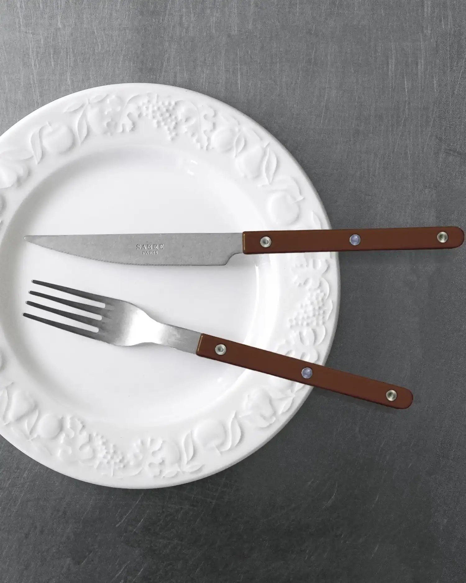 Sabre Paris Bistrot Vintage 5-piece stainless steel cutlery set with nylon handles - Buy now on ShopDecor - Discover the best products by SABRE PARIS design