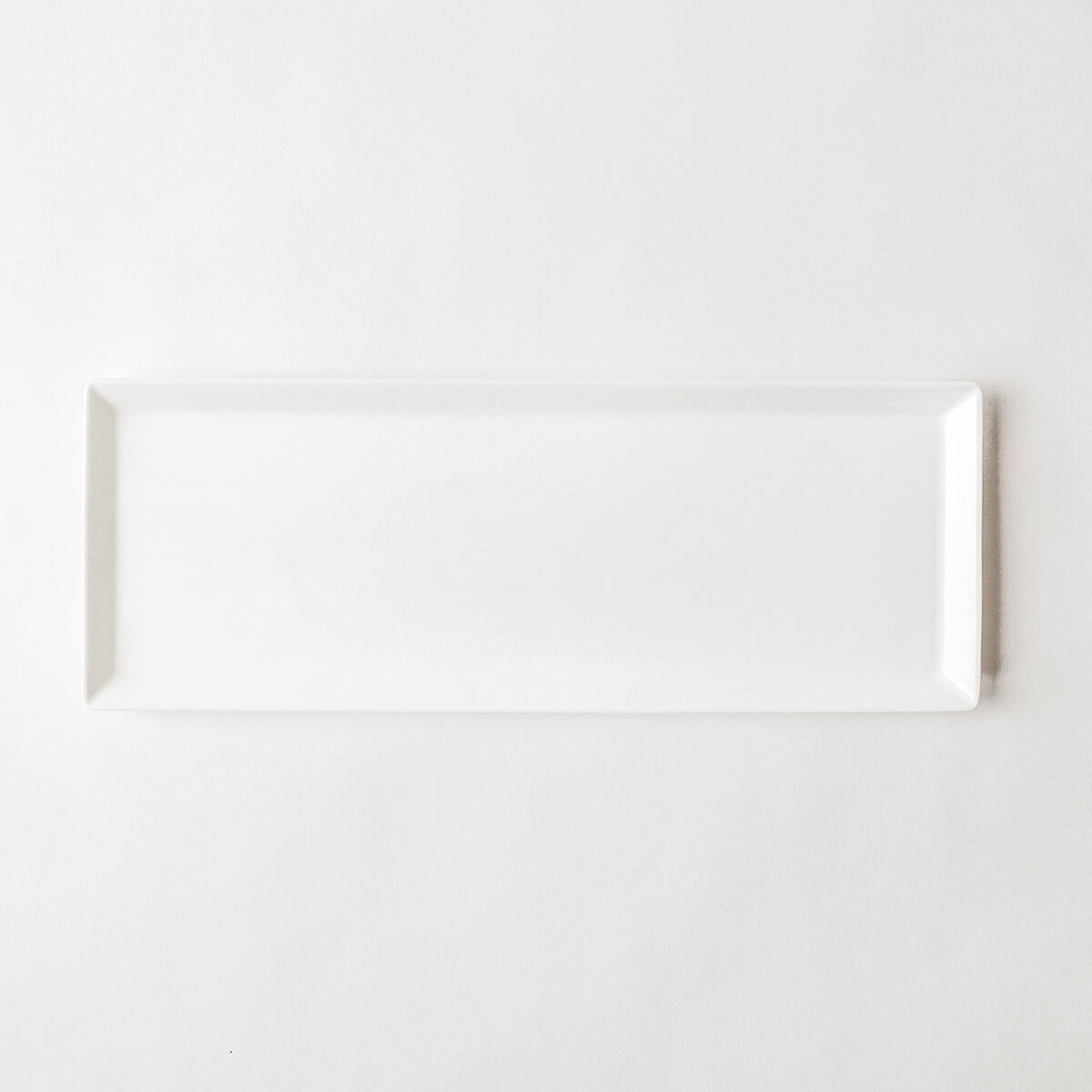 Schönhuber Franchi Breakfast & Lounge rectangular plate 43,4 x 15,4 cm. - Buy now on ShopDecor - Discover the best products by SCHÖNHUBER FRANCHI design