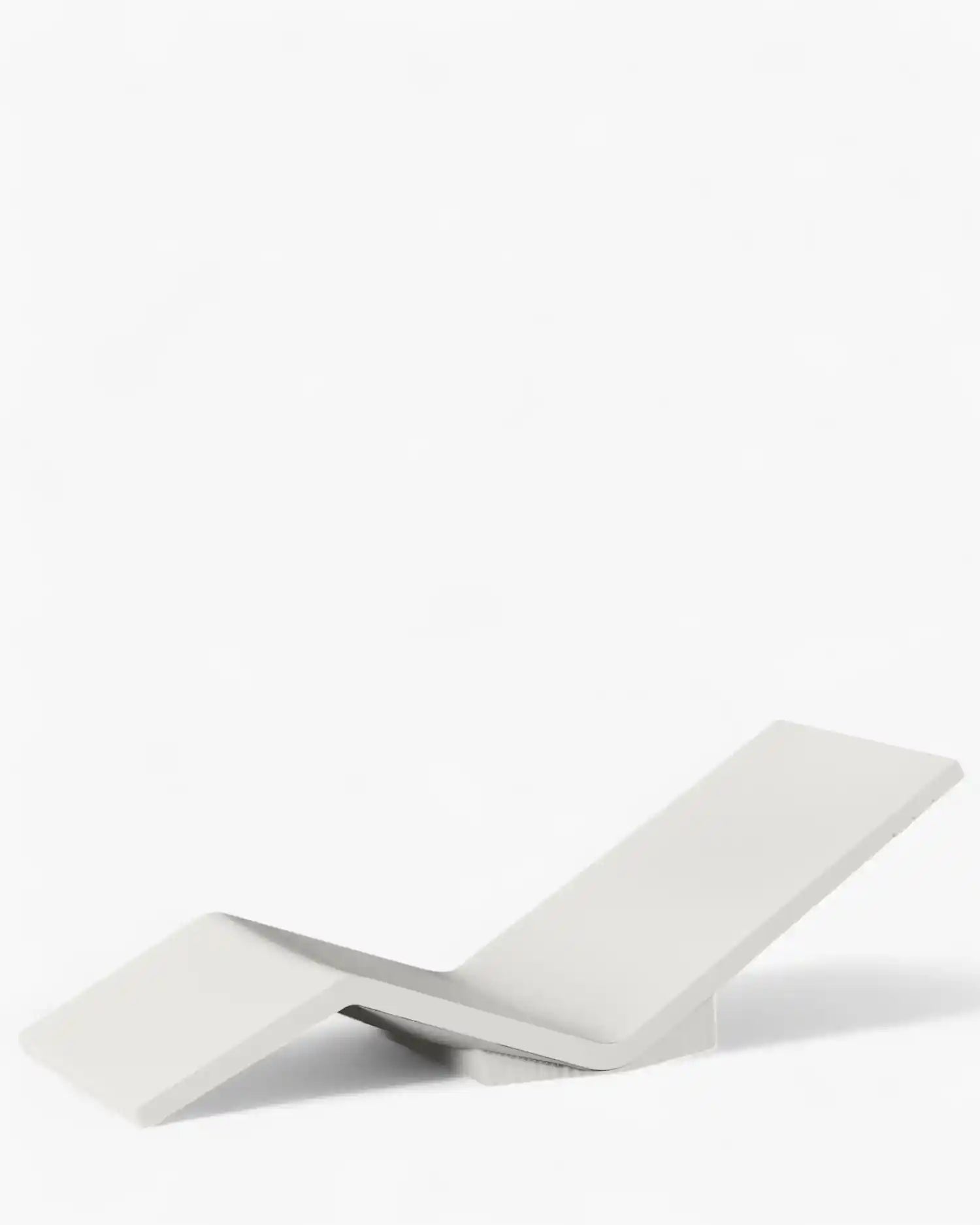 Serralunga Aqua sun lounger Serralunga White - Buy now on ShopDecor - Discover the best products by SERRALUNGA design