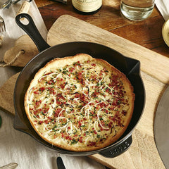Staub cast iron frying pan with pouring spout diam. 26 cm. - Buy now on ShopDecor - Discover the best products by STAUB design