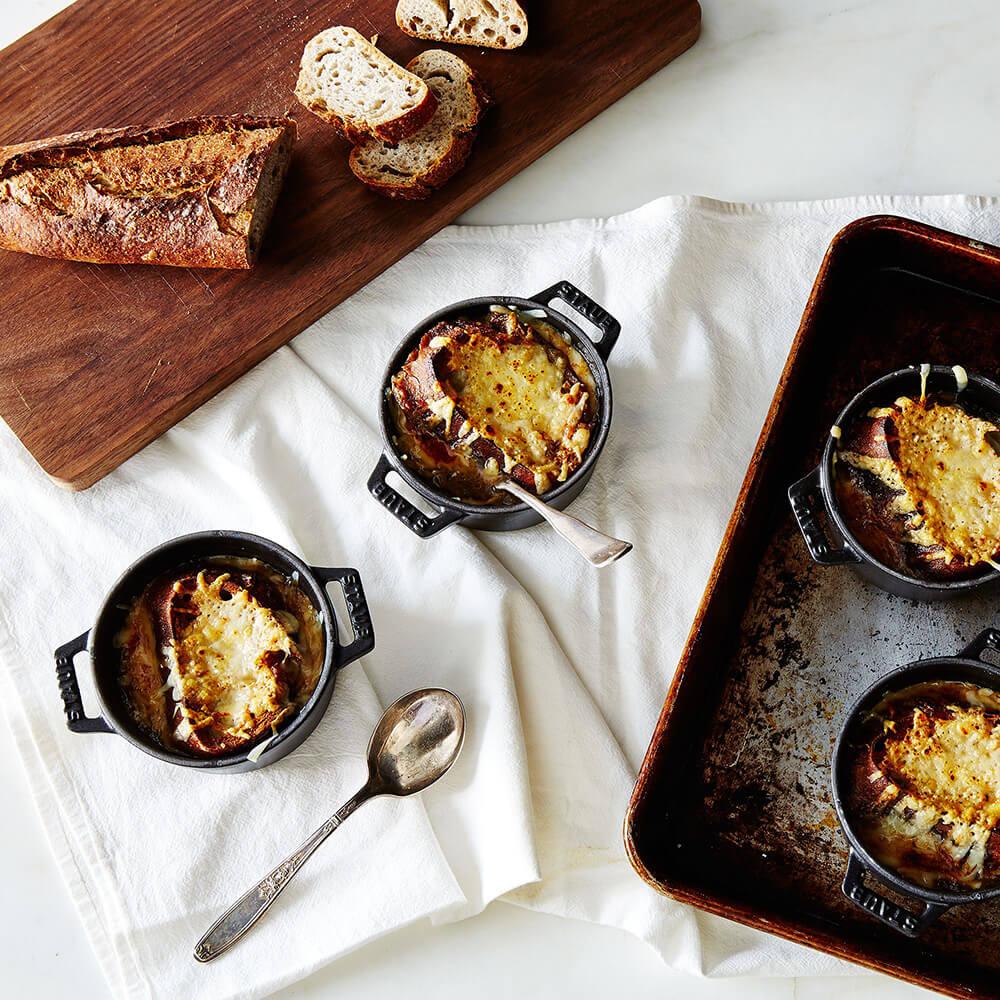 Staub Mini Cocotte Round cast iron pot diam.10 cm - Buy now on ShopDecor - Discover the best products by STAUB design