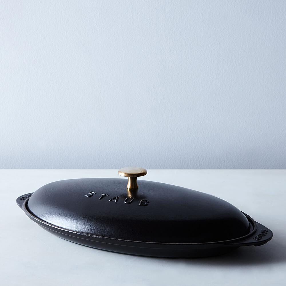 Staub Oval Dish with service lid 31 cm Black - Buy now on ShopDecor - Discover the best products by STAUB design