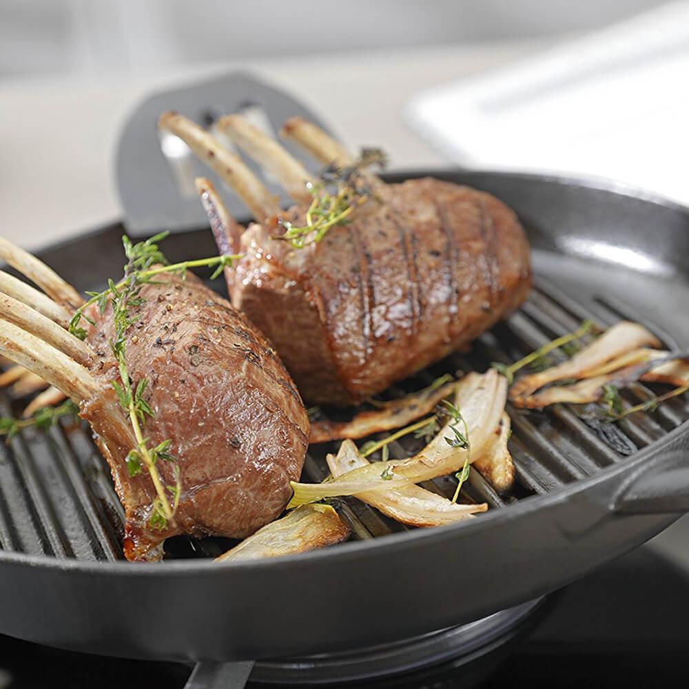 Staub Pure Grill Round small pan cast iron diam.22 cm - Buy now on ShopDecor - Discover the best products by STAUB design
