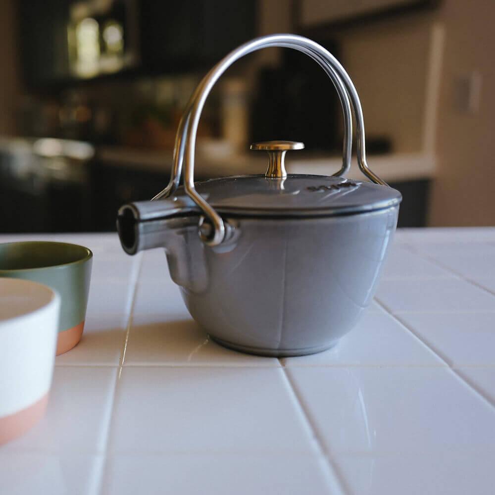 Staub Teapot/Kettle Round cast iron diam.16,5 cm - Buy now on ShopDecor - Discover the best products by STAUB design